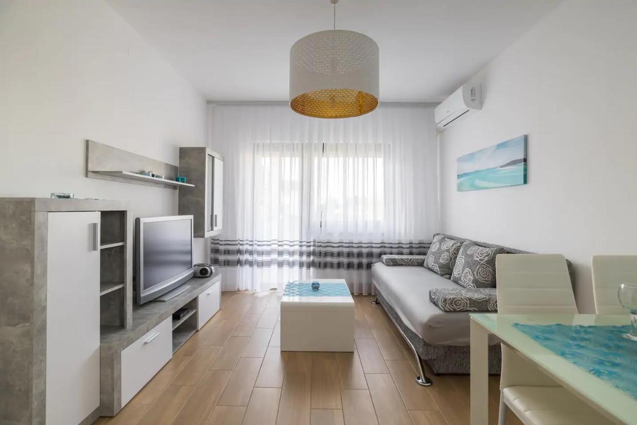 Bagi Apartments & Rooms Pula Bagian luar foto