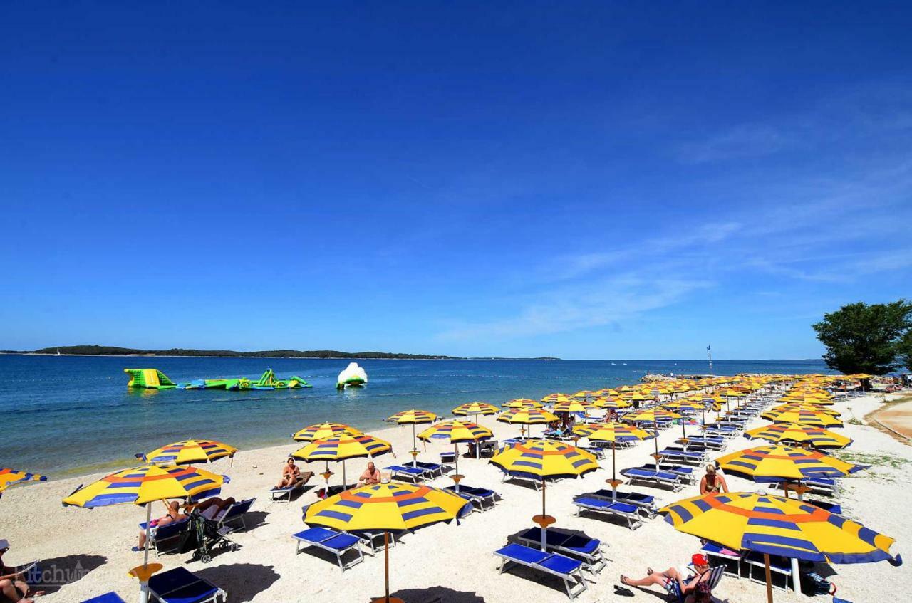 Bagi Apartments & Rooms Pula Bagian luar foto