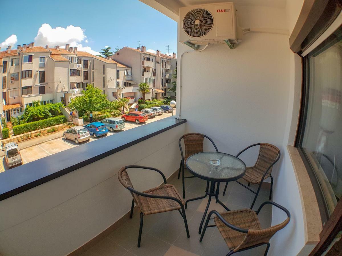 Bagi Apartments & Rooms Pula Bagian luar foto