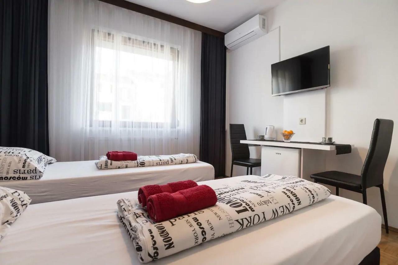 Bagi Apartments & Rooms Pula Bagian luar foto