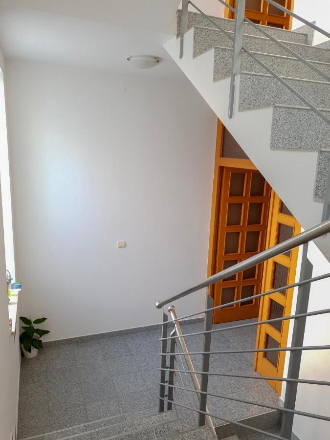 Bagi Apartments & Rooms Pula Bagian luar foto